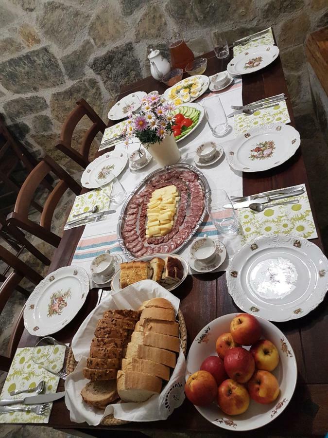 Farmhouse Cvetje 톨민 외부 사진